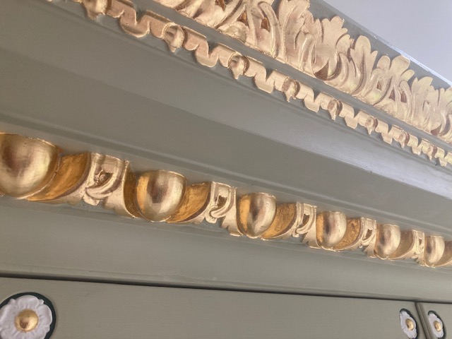 Gilding detail
