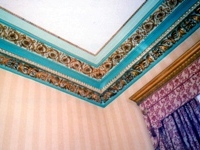 Gilded Cornice and Pelmet